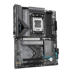 GIGABYTE X870 EAGLE WIFI7 Carte mère AMD X870 Socket AM5 ATX